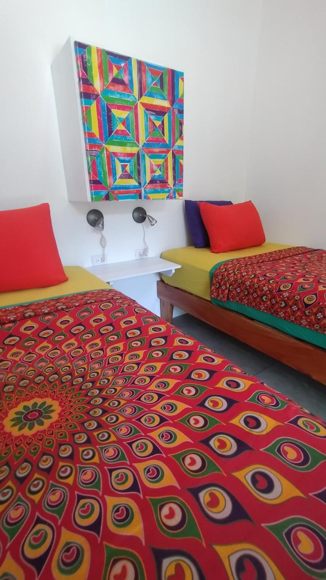 Hostal Casajungla *
